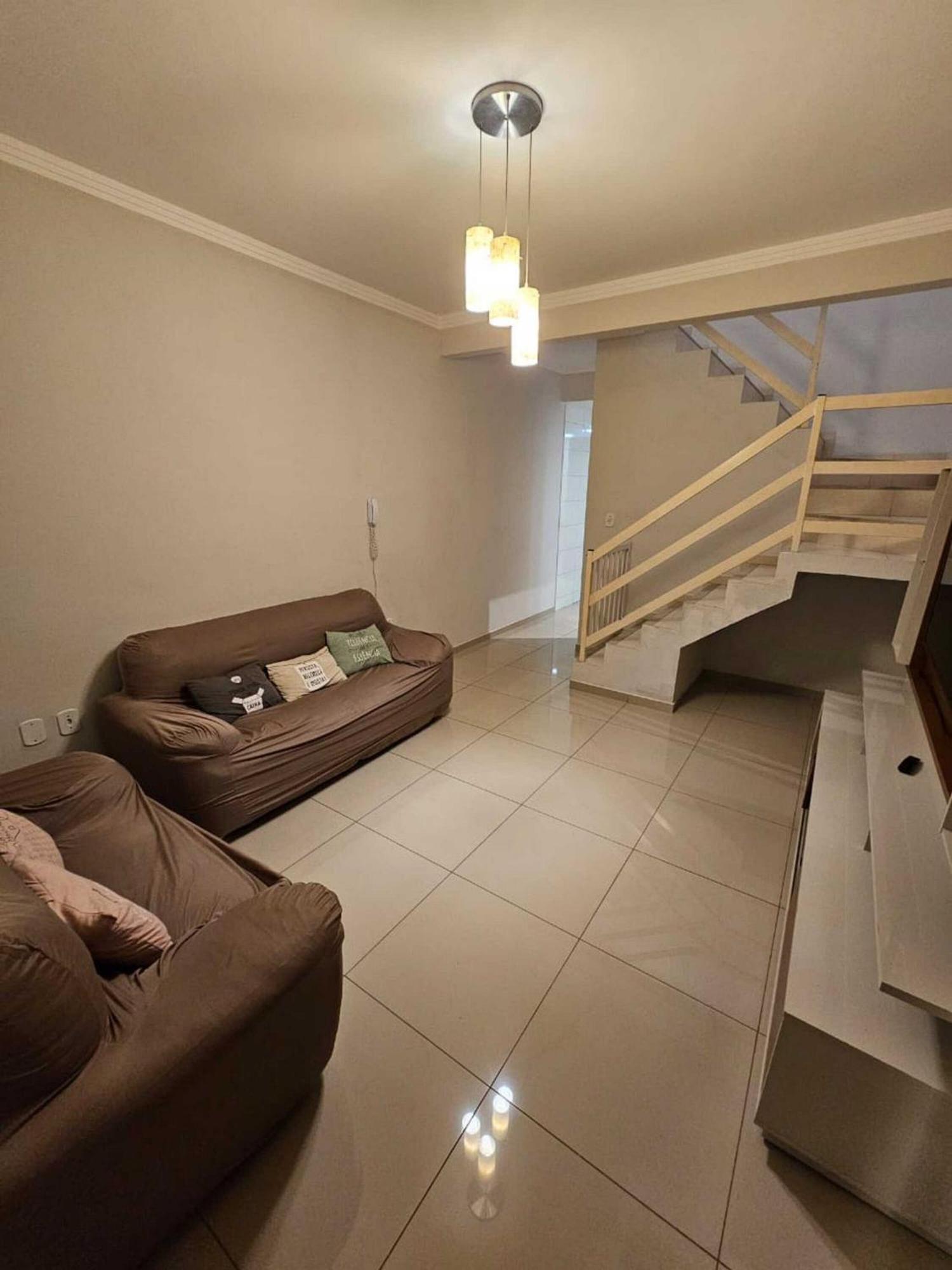 Linda Casa 2 Qrts Churrasqueira Garagem Rj Resende