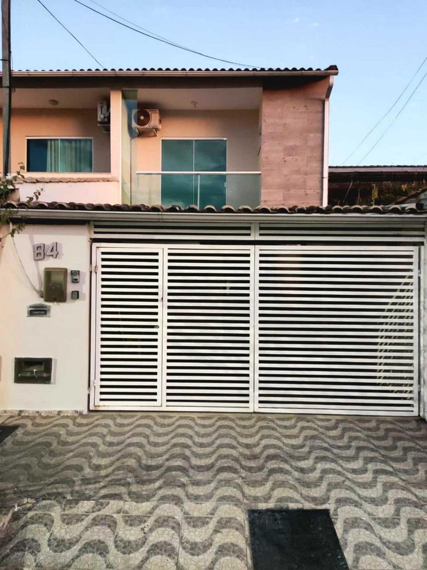 Linda Casa 2 Qrts Churrasqueira Garagem Rj